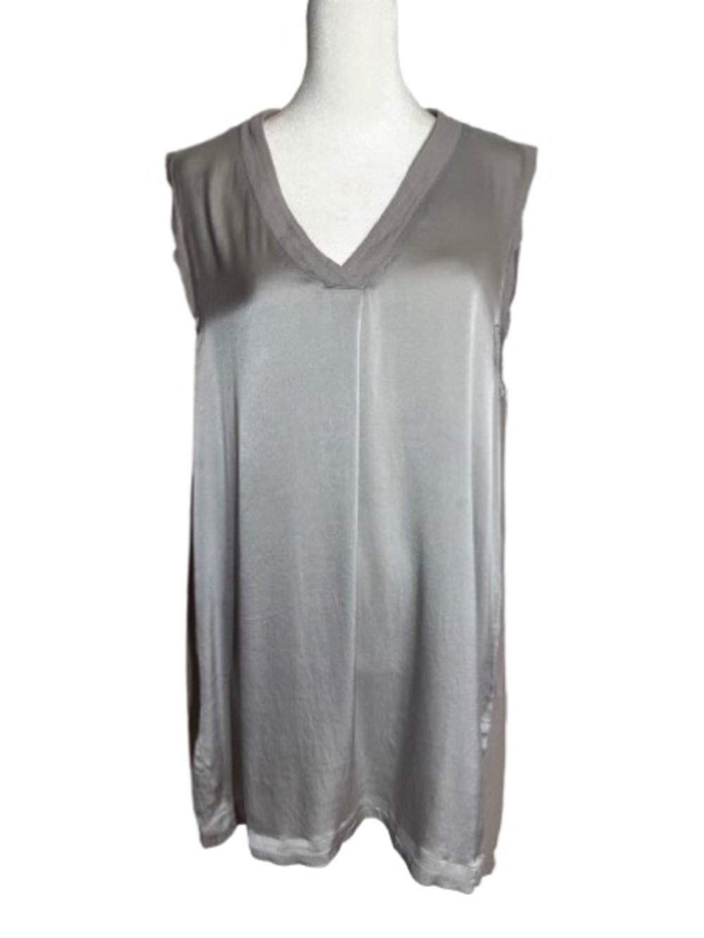 Soft Surroundings Sleeveless V-Neck Silk Blend Tunic Top in Gray